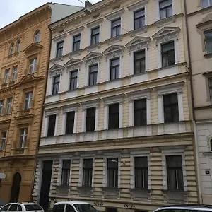  Хостел Emma